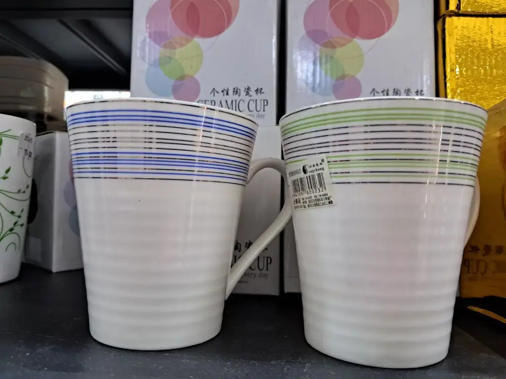 [FVM31065] CERAMIC MUG NO.1037   