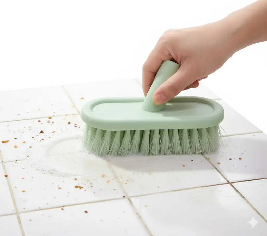 [FVM9793] PLASTIC BRUSH NO.896   